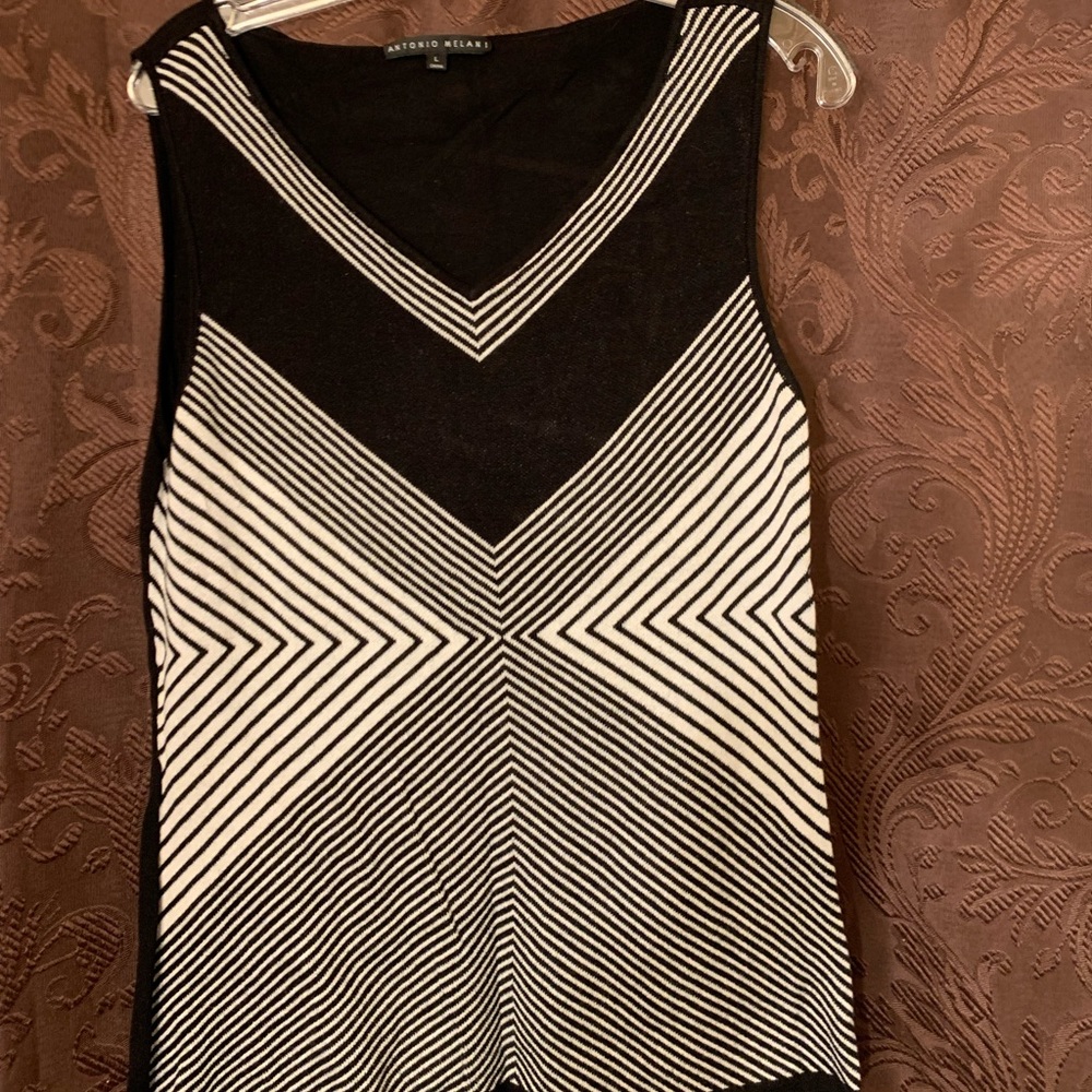 Antonio Melani Sleeveless Shirt